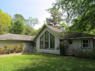 10715 10th Ter, Micanopy, FL 32667-3336