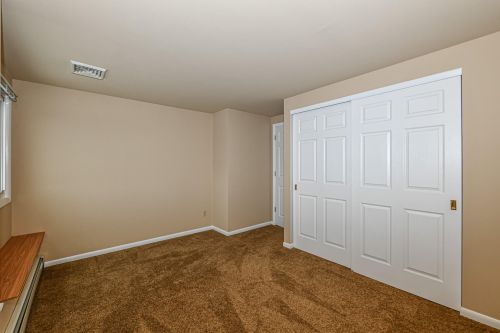 4380 Woodsview Ct, Waukesha WI  53146-3645 exterior