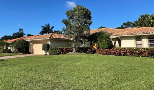 2261 Starling Dr, Palm City, FL 34990-2526