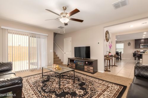 3821 79th Dr, Phoenix AZ  85033-3501 exterior