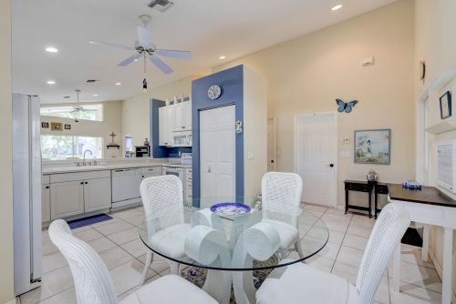 3161 Cordoba Ct, Palm City, FL 34990-3265