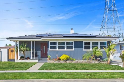 8721 Guatemala Ave, Downey, CA 90240-2034