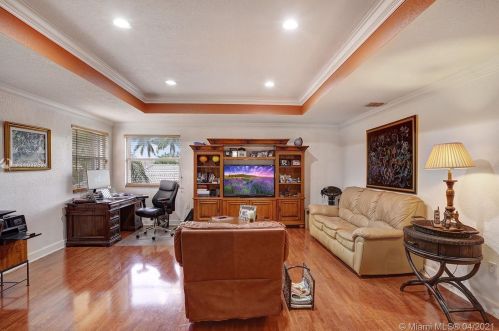 1885 139 Ter, Hollywood FL  33028-2837 exterior