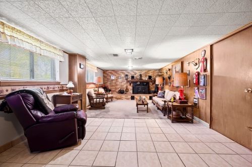 4301 Battle Rdg Rd, Mc Donald PA  15057-2598 exterior