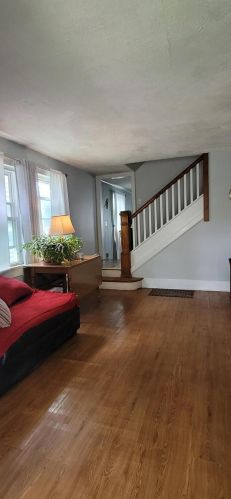 153 Elm St, London OH  43140-1135 exterior