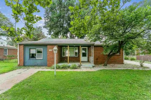 1408 Salome St, Wichita, KS 67216-1332