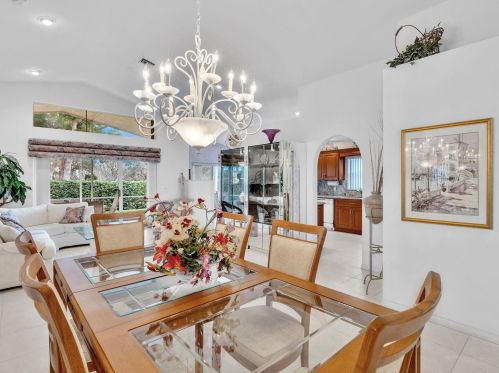 6840 Lismore Ave, Boynton Beach FL  33437-6441 exterior