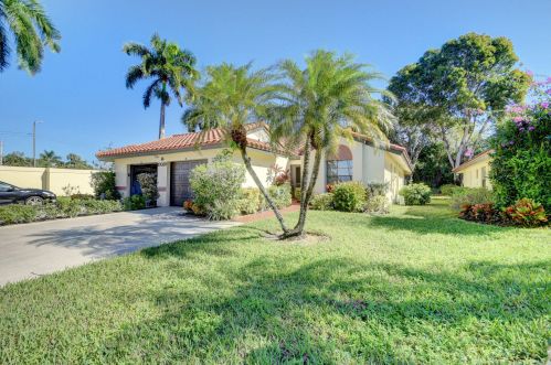 10020 Andrea Ln, Boynton Beach FL  33437-3448 exterior