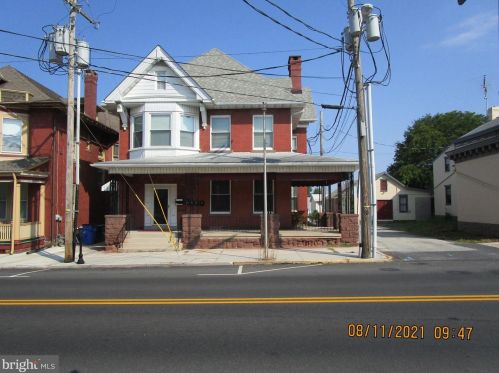 27 King St, Littlestown, PA 17340-1611
