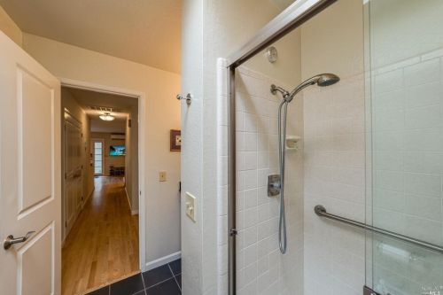 1228 St, Santa Rosa CA  95404-3457 exterior