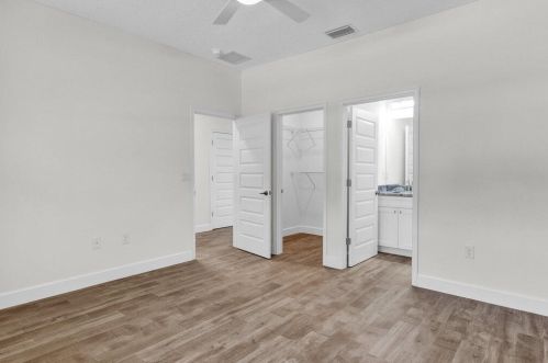 7725 98th Ave, Vero Beach FL  32967-2747 exterior