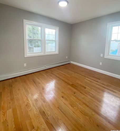 101-24 111th St, Jamaica NY  11418-1638 exterior