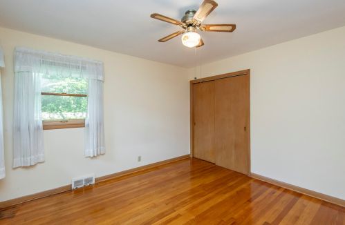 1617 118, Milwaukee WI 53226-3023 exterior