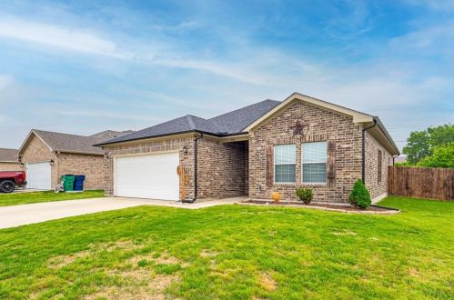 4811 Henry St, Greenville, TX