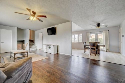 4038 Vly Dr, Pueblo CO 81008-1752 exterior