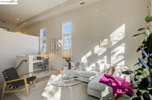 349 Channel Way, Oakland, CA 94601-2845
