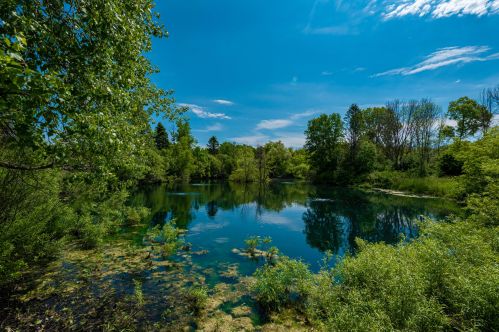 2120 Highland Rd, Jackson, WI 53037-9749