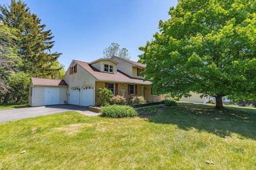 1943 Klines Mill Rd, Breinigsville, PA 18031-2230