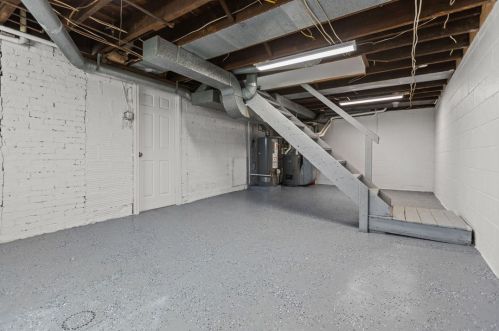 711 Bluff St, Bridgeville PA  15017-2431 exterior