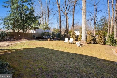 6618 Huntsman Blvd, Springfield VA 22152-2622 exterior