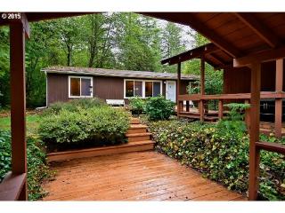 16341 Washougal River Rd, Washougal, WA 98671-7118