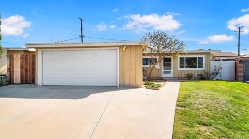 8246 Maple Dr, Buena Park, CA 90620-3338