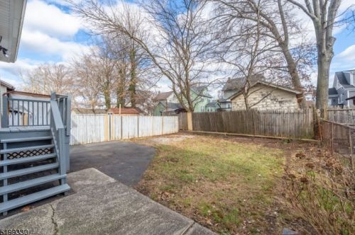 505 Drake Ave, Roselle NJ  07203-1415 exterior