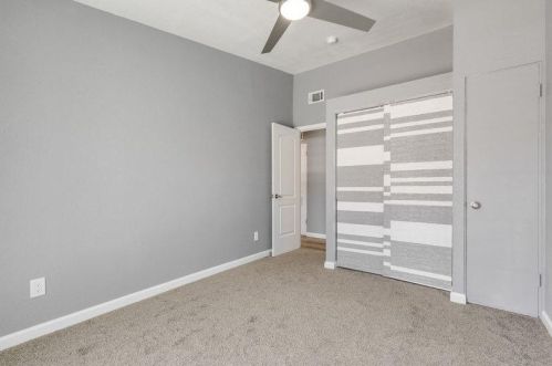 6577 Melrose Dr, North Highlands CA  95660-4378 exterior