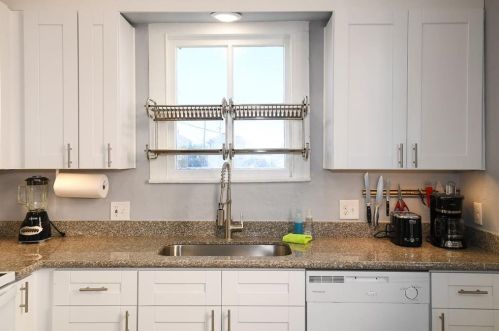 811 10 St, Galveston TX 77550-5118 exterior