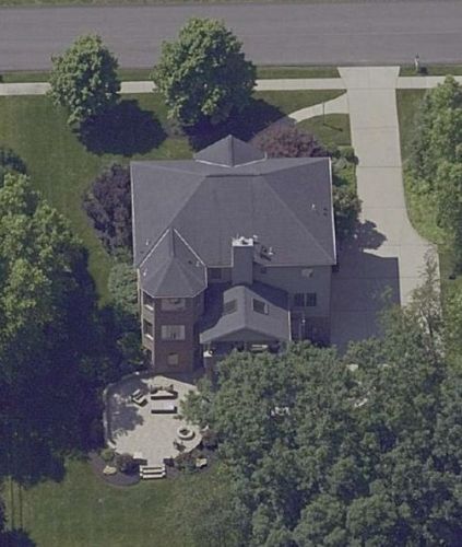441 Four Lakes Dr, Gibsonia, PA 15044-8035