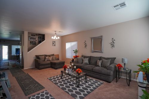 28984 Agave Rd, San Tan Valley, AZ 85143-6182