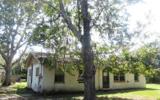 37138 Myrtle Dr, Umatilla, FL 32784-8066