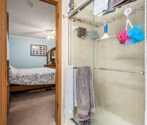 576 Scioto Meadows Blvd, Darbydale OH  43123-8660 exterior