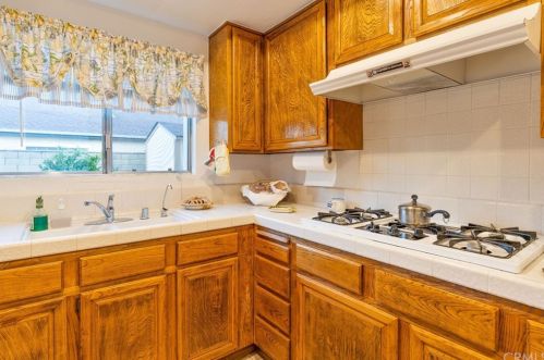 428 Bellbrook St, Covina CA 91722-2904 exterior