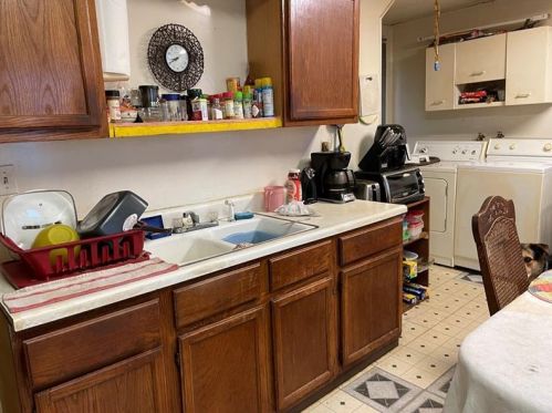 1104 Washington St, New Castle, PA 16101-4412