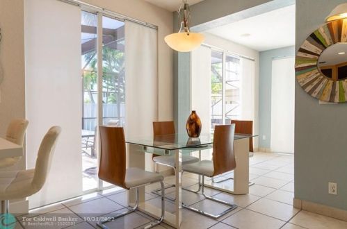 17455 13th St, Hollywood FL  33029-4817 exterior
