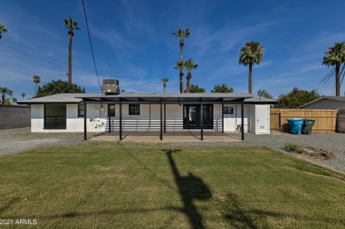 6220 7th Ave, Phoenix AZ 85007-4102 exterior