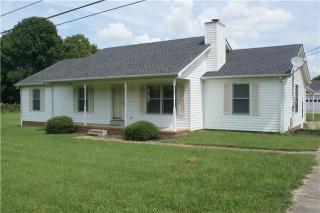 4539 Wayside Rd, Christiana, TN 37037-5437