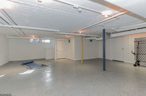 96 Undercliff Rd, Montclair NJ 07042-1718 exterior