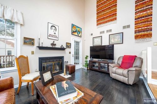 19 Kerri Ln, Lincoln Park NJ  07035-2113 exterior