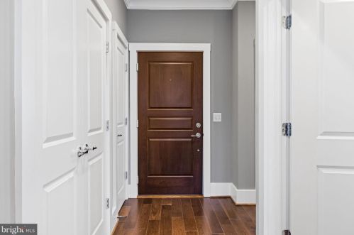 425 William St, Fredericksburg, VA 22401-5833