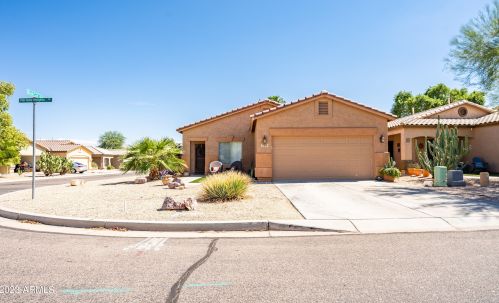 795 Horizon Heights Dr, San Tan Valley, AZ 85143-4357