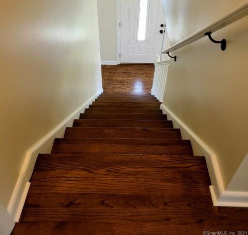 14 Ames Ave, Terryville CT  06786-6325 exterior