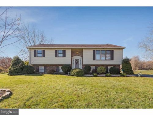 328 Shagbark Ct, Bear, DE 19701-1753