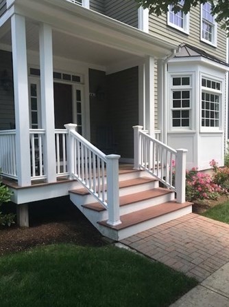 14 Maple St, Medfield, MA 02052-2442