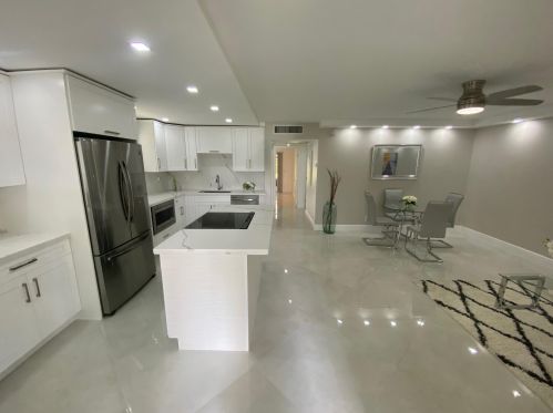 249 Flanders F, Delray Beach, FL 33484-5302