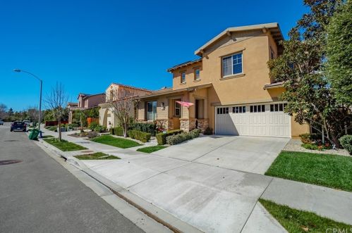 3732 Arapaho Pl, Carlsbad, CA 92010-5523