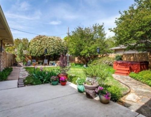 1312 Chickasaw Dr, Richardson TX  75080-3721 exterior