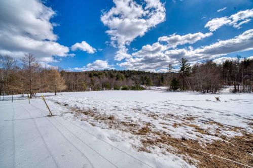 261 Muchado Hl Rd, Alton NH  03809-5137 exterior