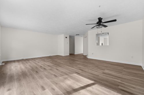 1023 Royal Dr, Canonsburg PA  15317-5004 exterior